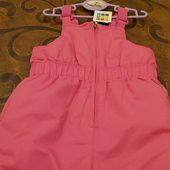 Snowsuit - Picture 2 of 3